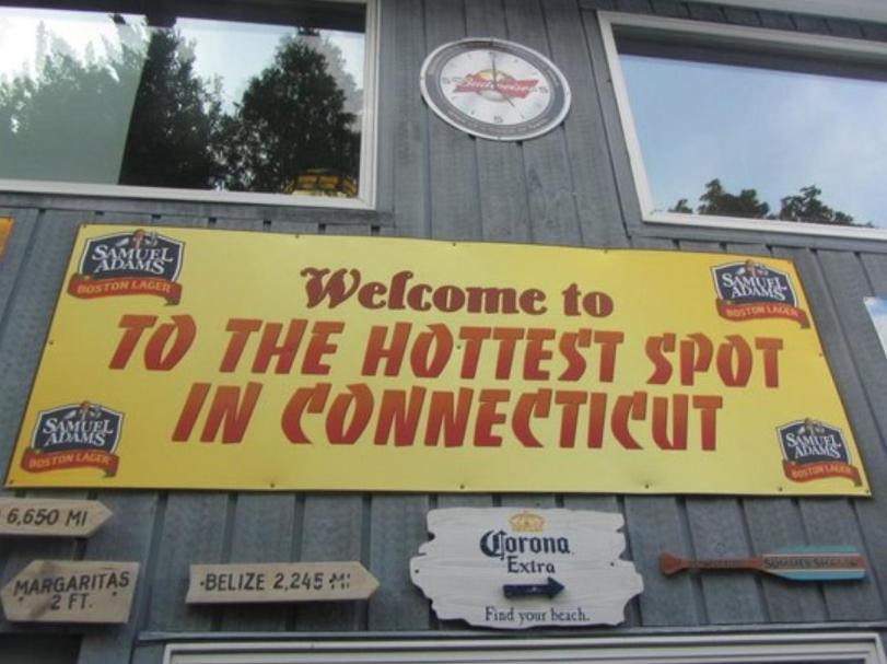 Welcome To Hat City Danbury, A Suburban Retreat Exteriér fotografie
