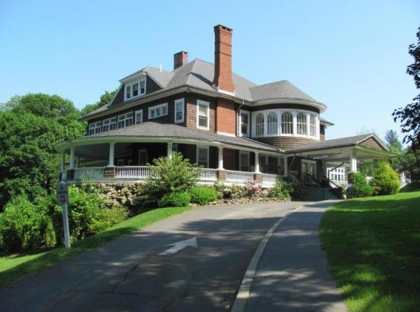 Welcome To Hat City Danbury, A Suburban Retreat Exteriér fotografie