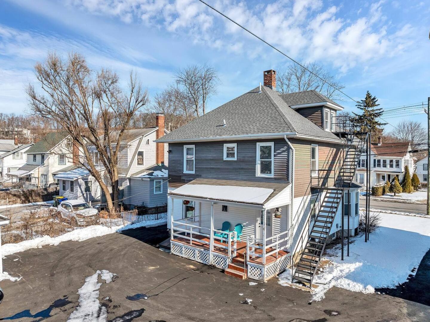 Welcome To Hat City Danbury, A Suburban Retreat Exteriér fotografie