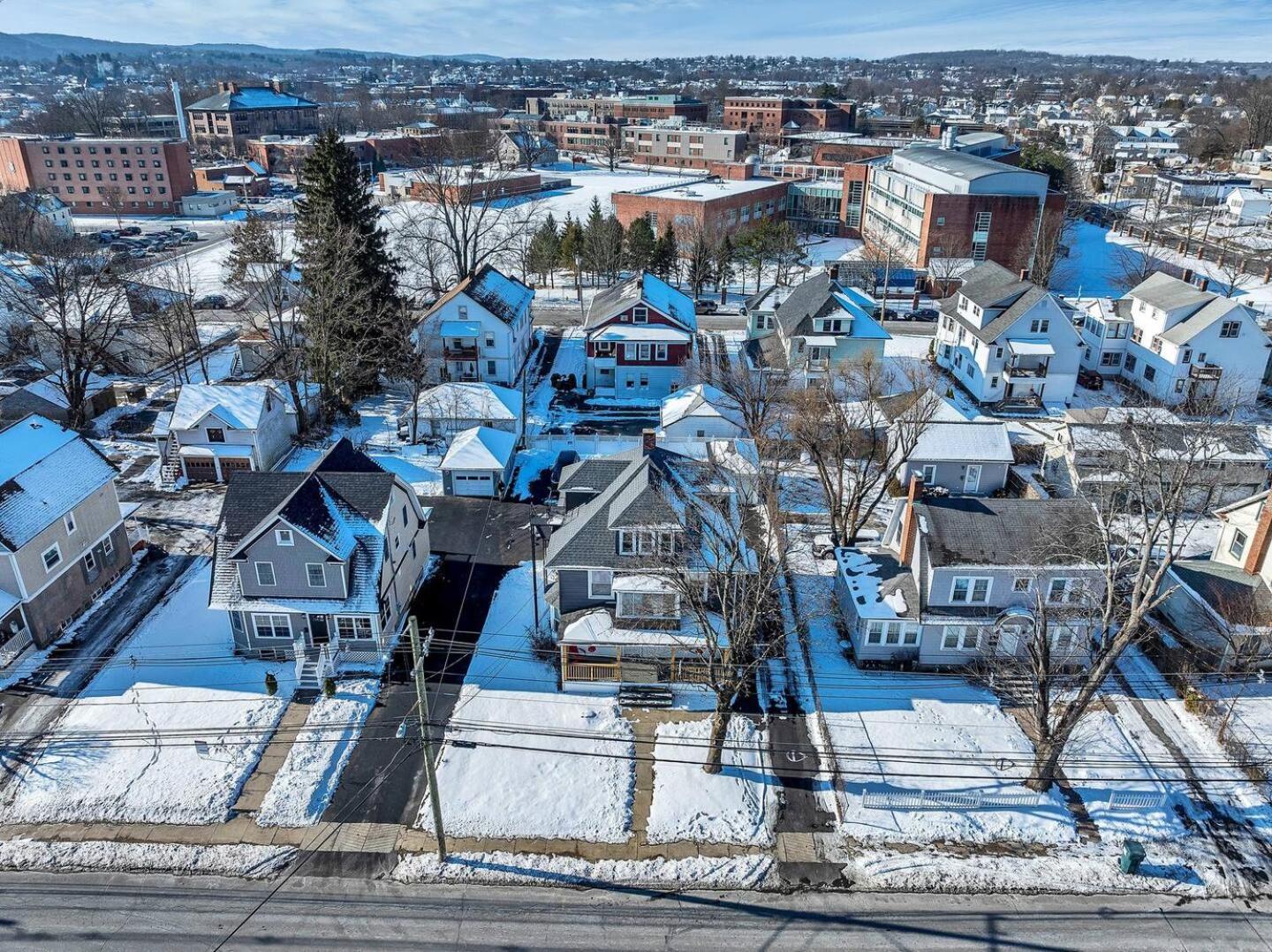 Welcome To Hat City Danbury, A Suburban Retreat Exteriér fotografie