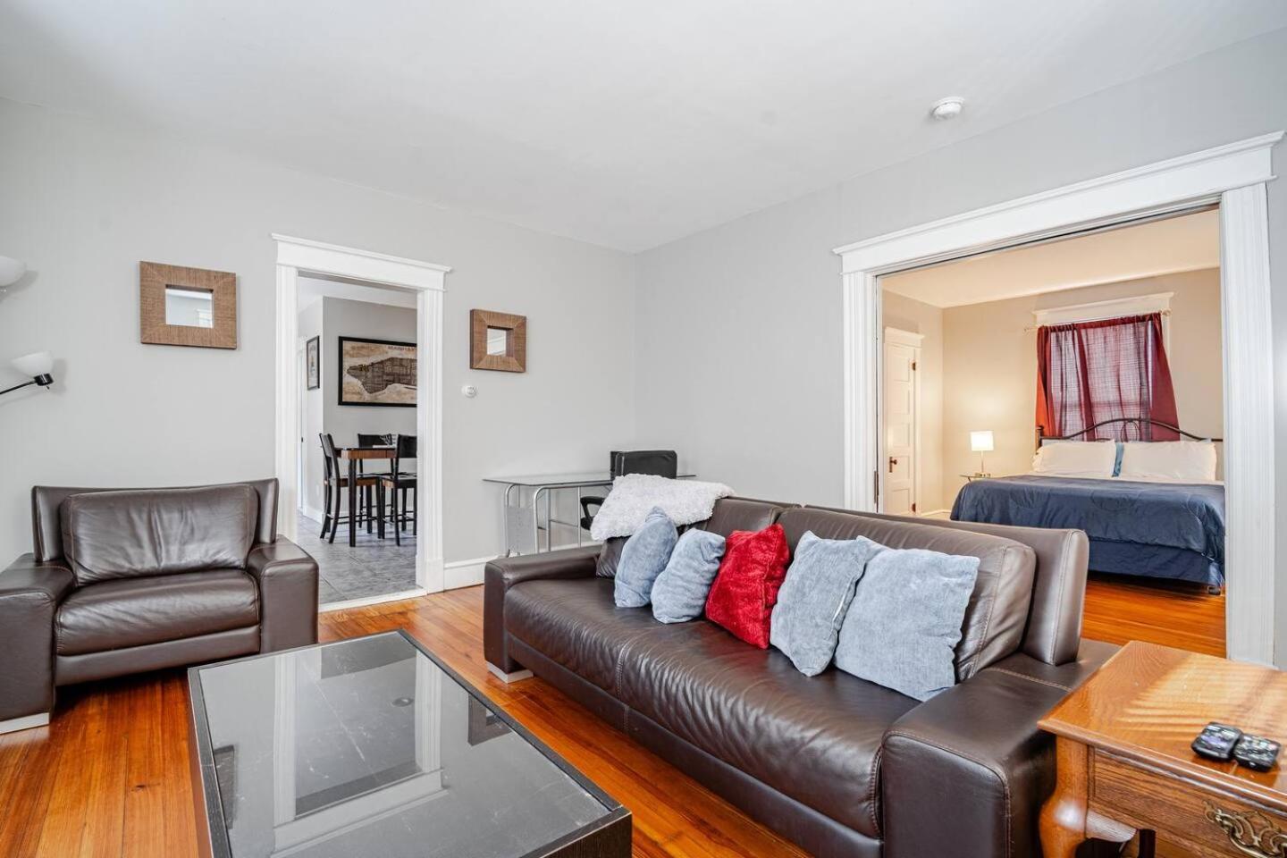 Welcome To Hat City Danbury, A Suburban Retreat Exteriér fotografie